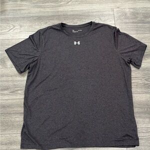 Under Armour Loose Fit Short Sleeve Tee Dark Heather Gray XL Performance Used